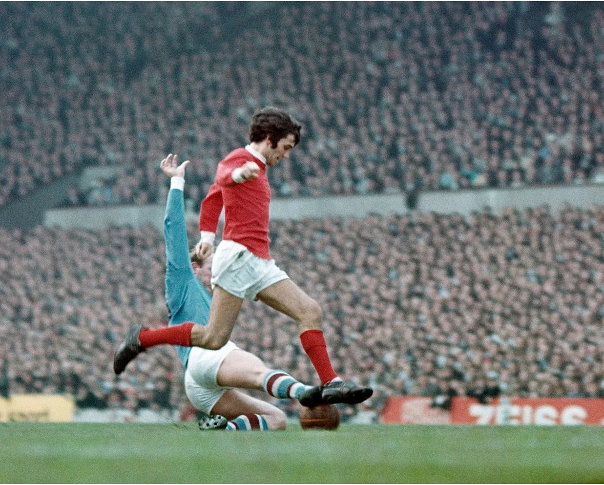 This is football - Rizzoli