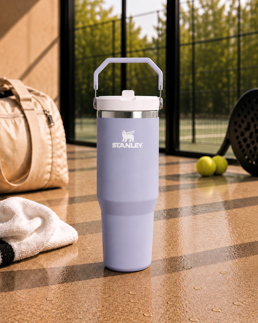 Termo Stanley Classic Flip Straw Tumbler  30 Oz Purple Dust