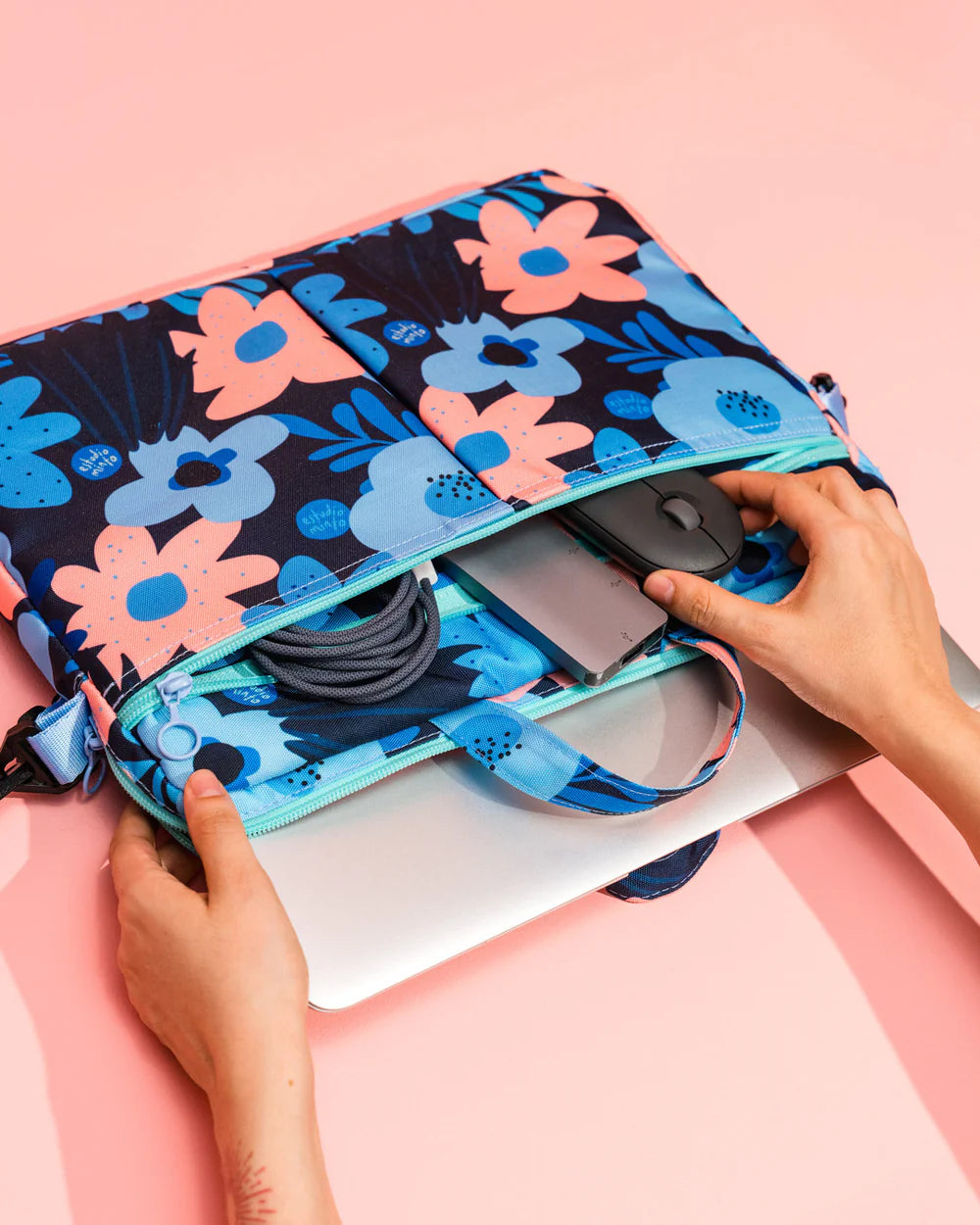 FUNDA PARA PORTÁTIL 13"- 14" BLOOM NIGHT