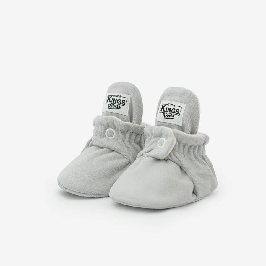 Kings & Rebels - Gamuza Classic - Gris Claro 3M